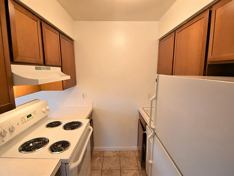 4955 Moorhead Ave #10 — Photo 6