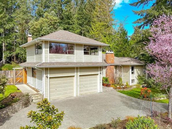1730 Lopez Pl, North Saanich, BC V8L 4X5