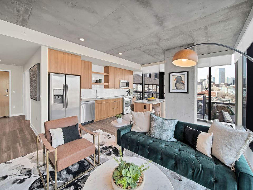 1st image of 140 W 10th Ave #1201
