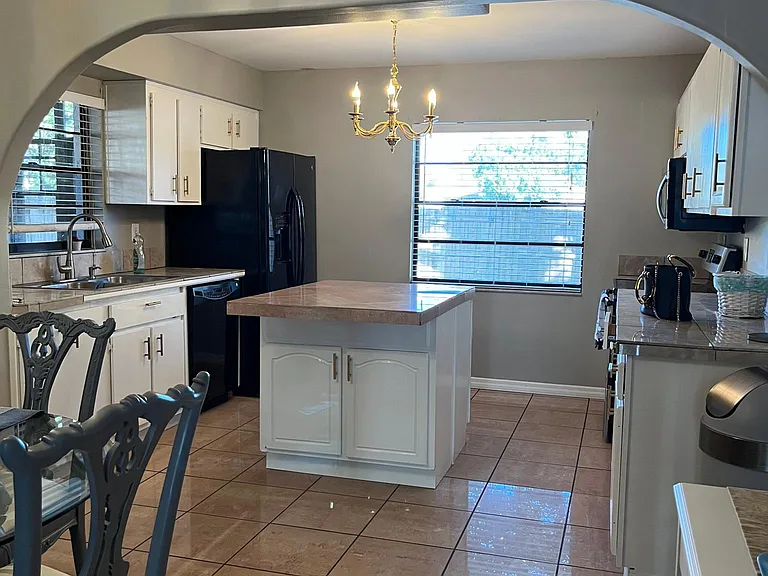 12816 Kellywood Cir — Photo 10