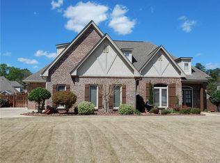 60 Gresham Dr, Millbrook, AL 36054