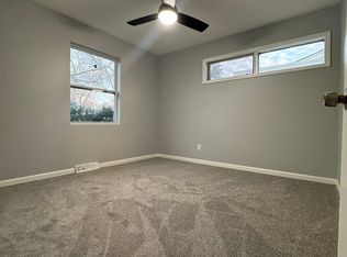 2000 Williams St, Gary, IN 46404
