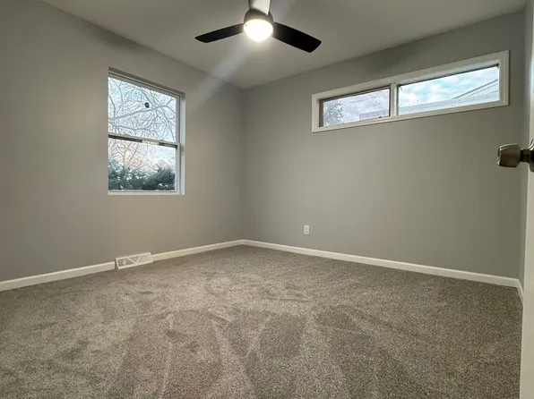 2000 Williams St, Gary, IN 46404