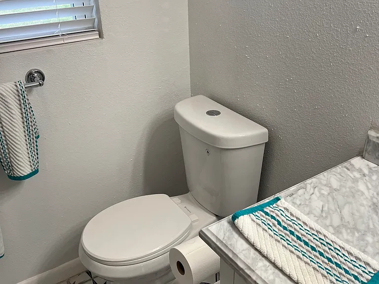 239 Maplewood Ln — Photo 15