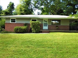 701 Browning Ave, Hendersonville, NC 28791
