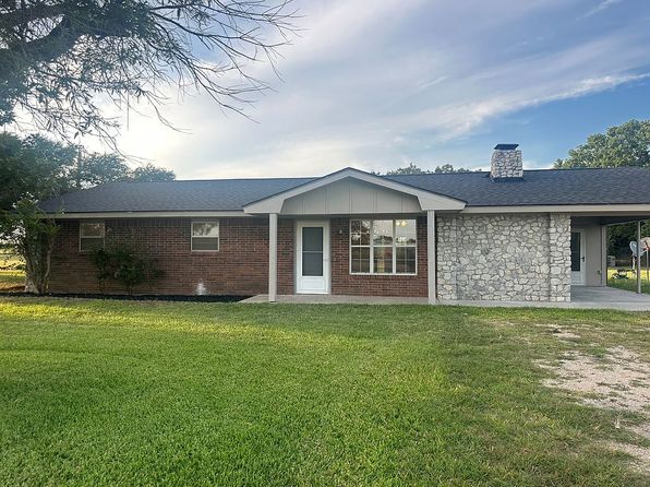 226 County Road 1557