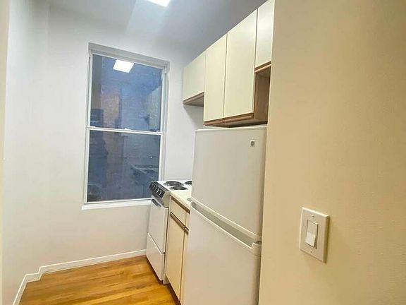 2nd image of 417 E 74th St APT 7