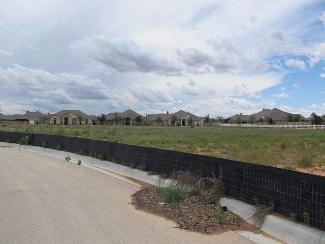2nd image of 5905 Dunbarton Oaks Blvd