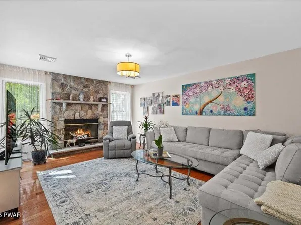 246 Remington Rd, East Stroudsburg, PA 18301