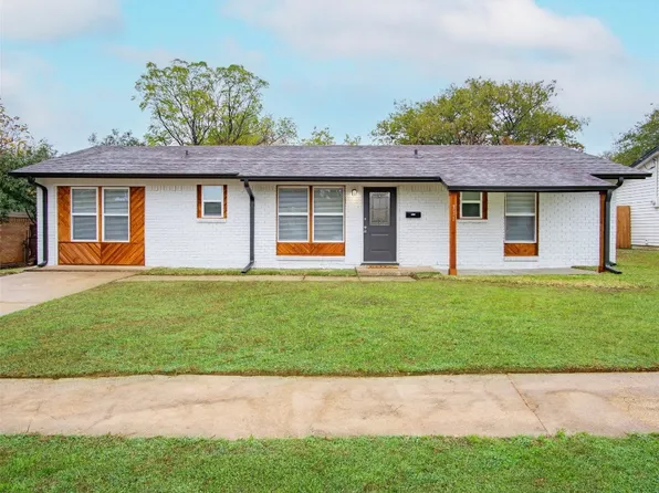 311 Westwood Dr, Euless, TX 76039