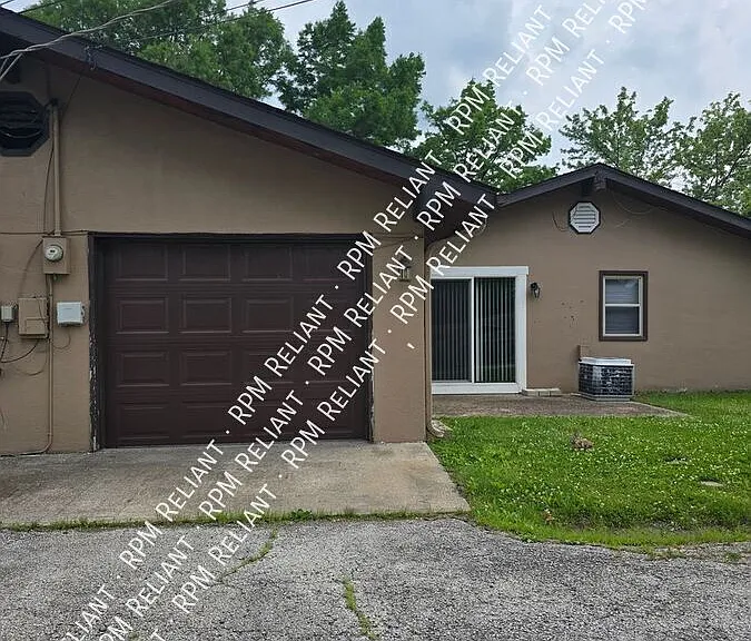 109 Sieville Ave #101 — Photo 11