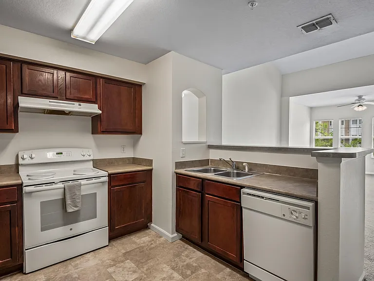 2801 Chancellorsville Dr #1333 — Photo 22