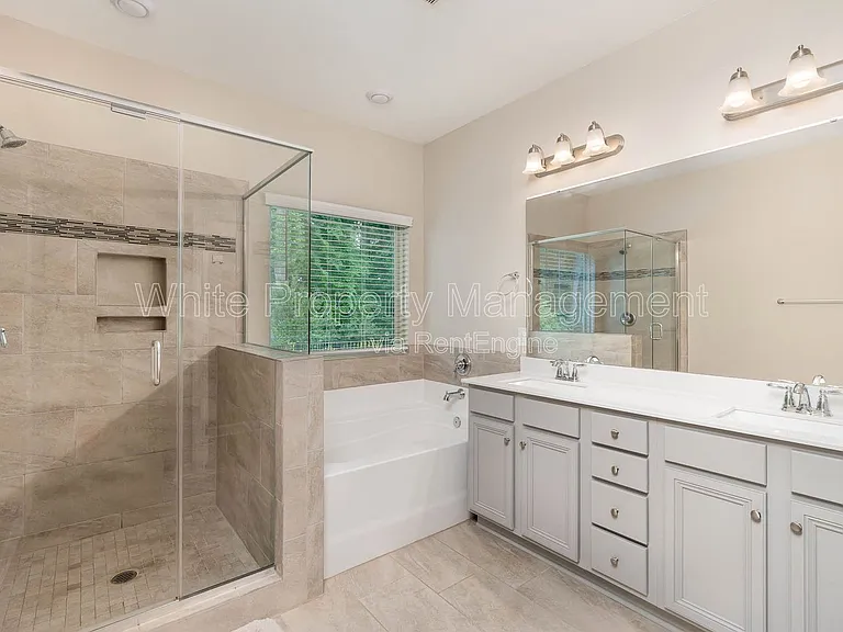 8528 Pennegrove Cir — Photo 14