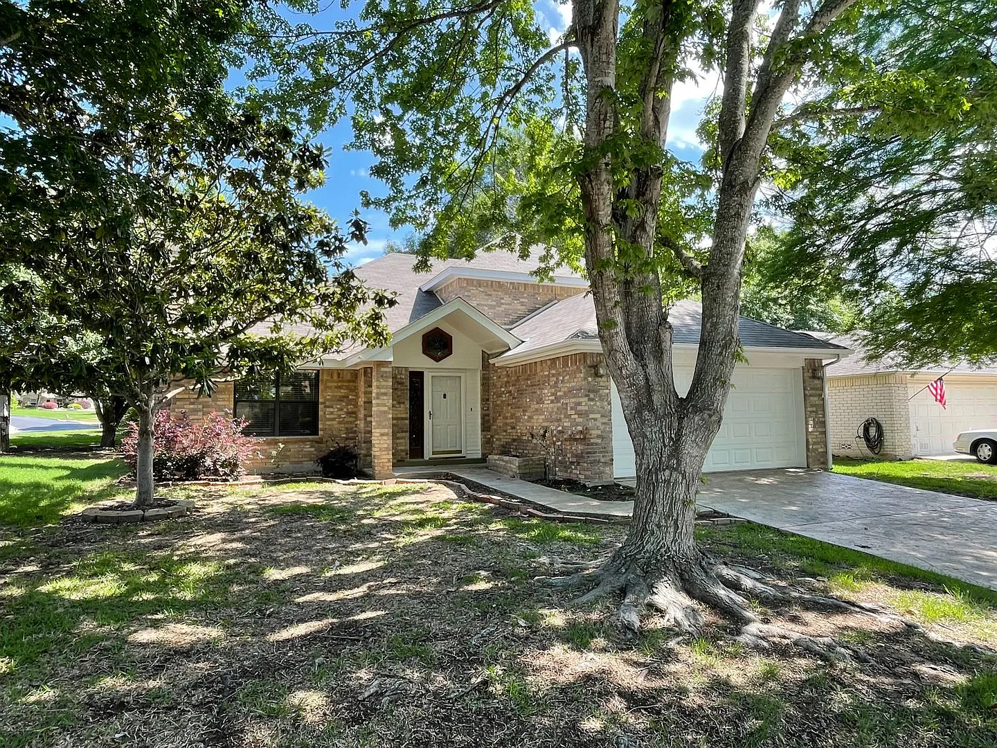 Upscale 55+ Community! Resort-Style Amenities & Lawn Care/Irrigation Included! — Photo 2