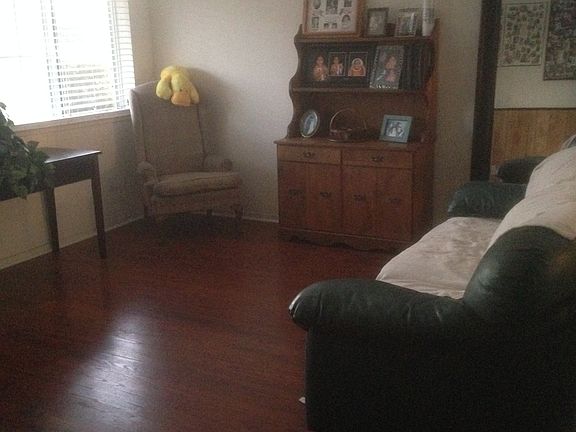 2nd image of 1031 Cypress Hill Ln