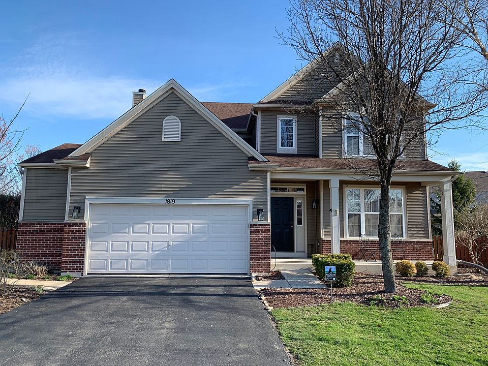 1st image of 1819 Burshire Ct