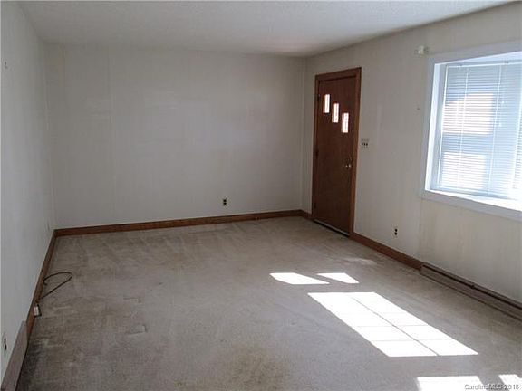 4th image of 523 Virginia Ave