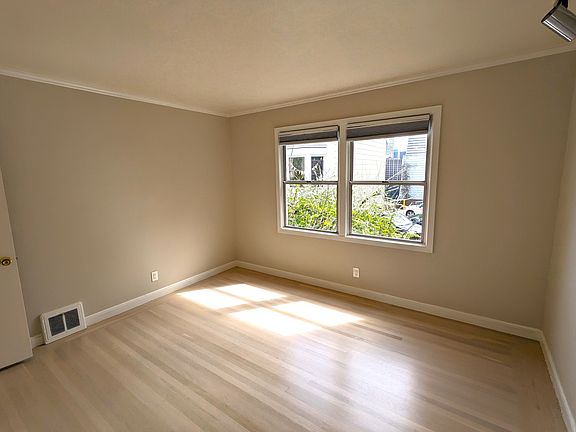 5th image of 335 Green St
