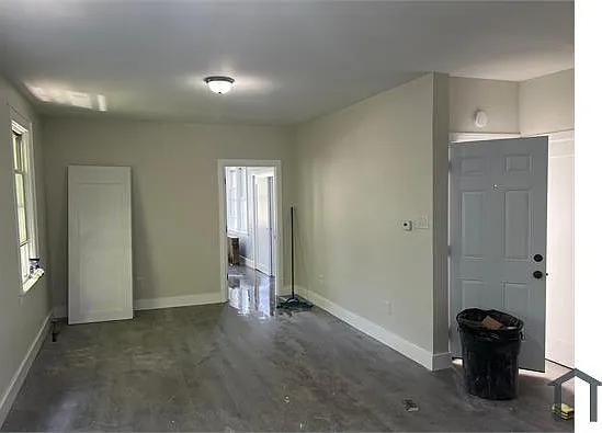 1334 Bay 24th St #2 — Photo 11