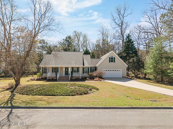 2nd image of 2221 Edgewater Drive