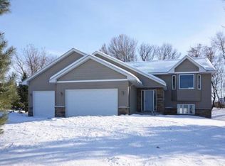 1965 Lake View Dr, Jordan, MN 55352