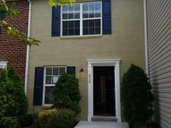 512 Lancaster Pl, Frederick, MD 21703