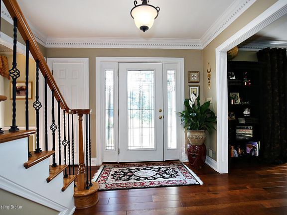 2nd image of 8209 Limehouse Ln