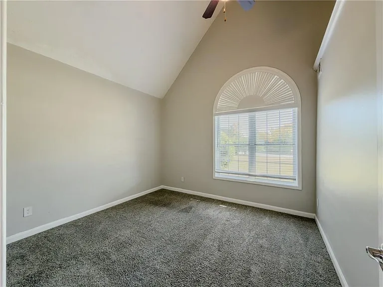 593 Red Tip Ln — Photo 15