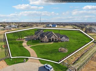 1026 Gene Perry Ct, Bartonville, TX 76226