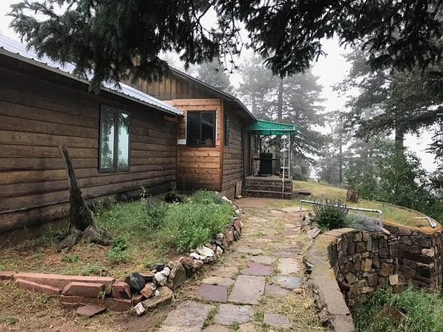 walkway to front door