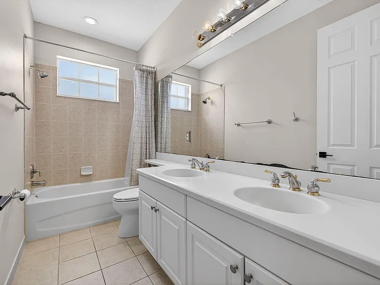 2237 SW Newport Isles Blvd — Photo 32