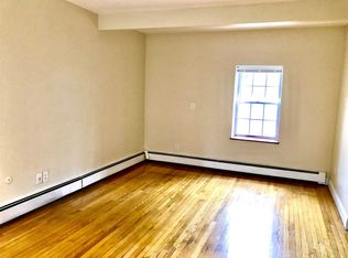 10 N Clover St, Poughkeepsie, NY 12601