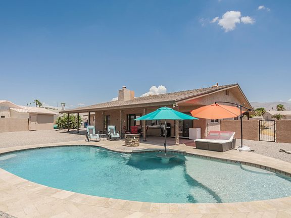 4th image of 3218 Maverick Dr