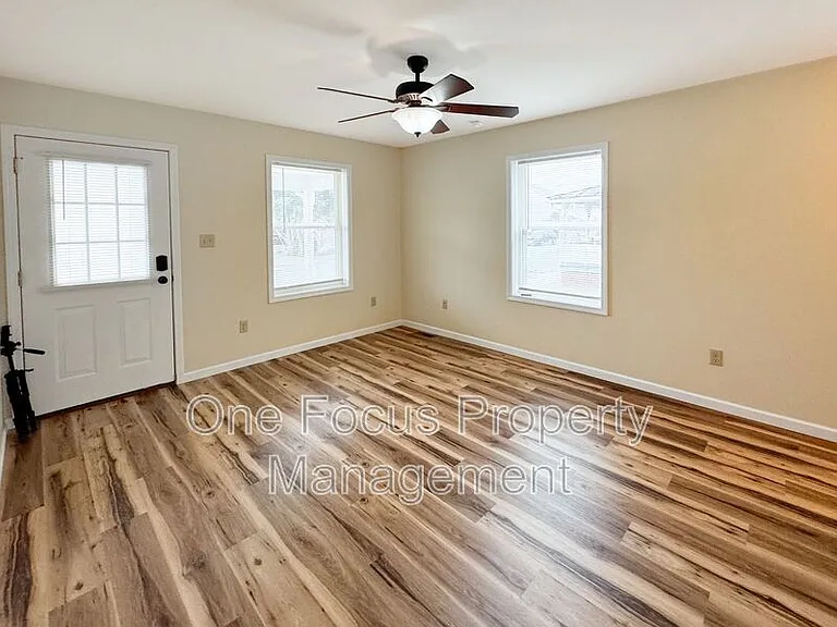 355 E Church St — Photo 6