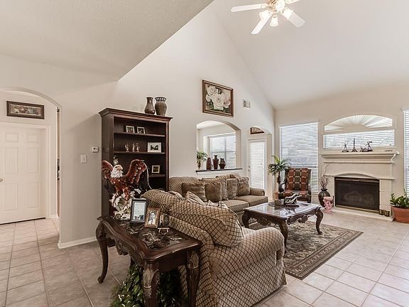 2nd image of 10311 Orangebrook Ct