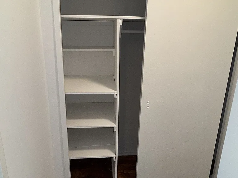 401 Park Pl #3F — Photo 17