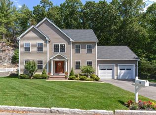 15 Homeland Ave, Saugus, MA 01906