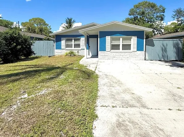 1735 Michigan Ave NE, Saint Petersburg, FL 33703