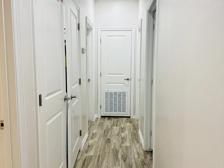 5200 N Dahlia St #2 — Photo 15