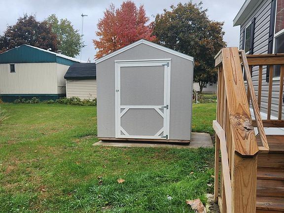 5th image of 4359 Dogwood Blvd #869