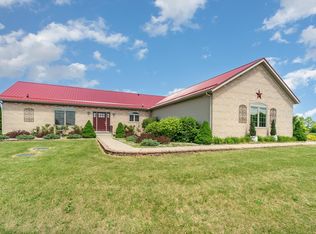 565 E Shaffer Rd, Hope, MI 48628