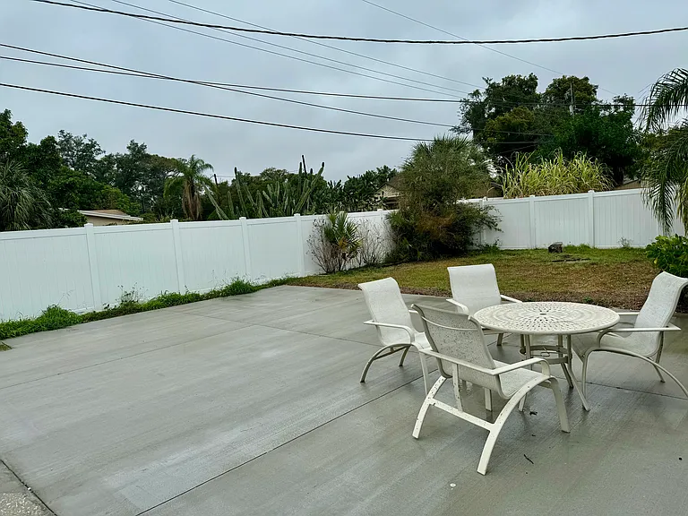 7816 Saint Vincent St — Photo 16