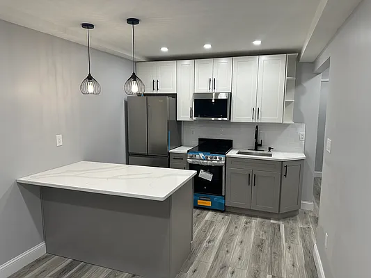 Rented by Rock Realty | media 2