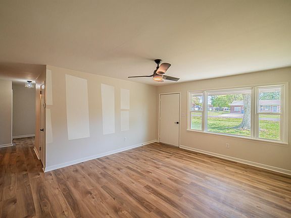 4th image of 344 Scott Rd