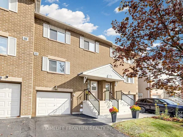 544 Jack Giles Cir, Newmarket, ON L3X 1X9