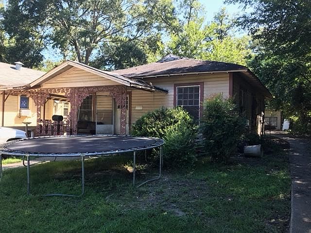 1st image of 709 N 1st Ave