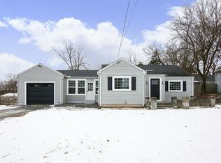 30 Lillian St, Ludlow, MA 01056