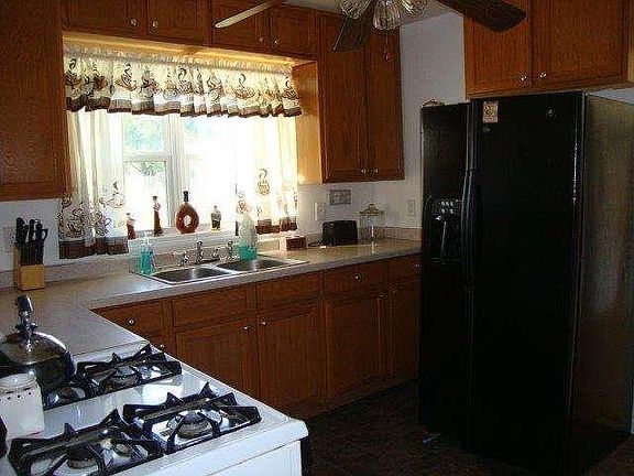 5th image of 3173 Lockwood Blvd