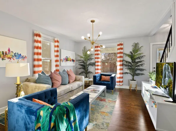 1818 Chestnut Ave, Minneapolis, MN 55405