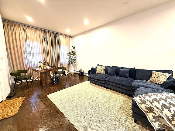 2nd image of 96 Sackman St #1